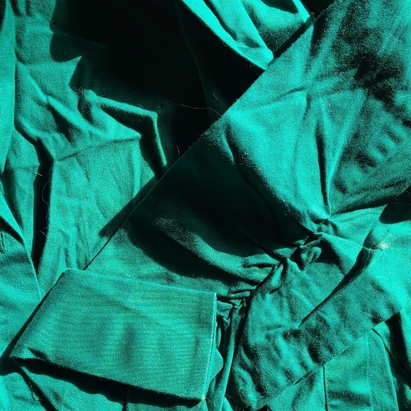 3/$20 Emerald green button down shirt - Picture 3 of 3